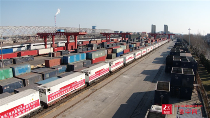 山東陸港-廈門象嶼易聯(lián)莫斯科冷鏈集裝箱班列成功開通 技術進出口新突破
