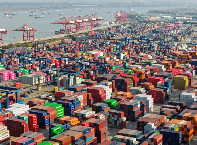 我國貨物貿易進出口連續10個月保持增長，彰顯經濟韌性